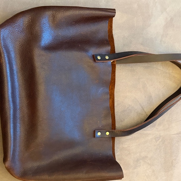 Portland Leather Classic Large Brown Leather Tote Bag - Picture 5 of 7